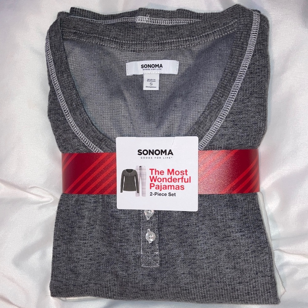 Women’s pajama set